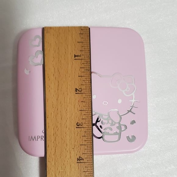 Impression for Hello Kitty Compact Mirror - Picture 9 of 9